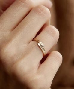 Schmuck Ring mit Glaubenssymbol