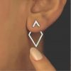 elegante Ohrstecker in Silber mit modernem Cut-Out Design
